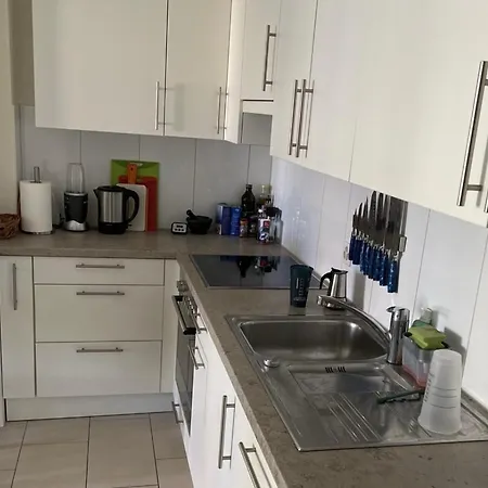 5 Mins From Stadion Letzigrund Appartement Zurich